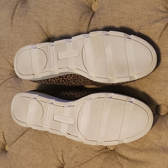 Alex Marie leopard leather slip one women's size 8M - Picture 7 of 8